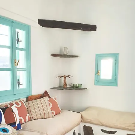 Casa Prima, * Andiparos